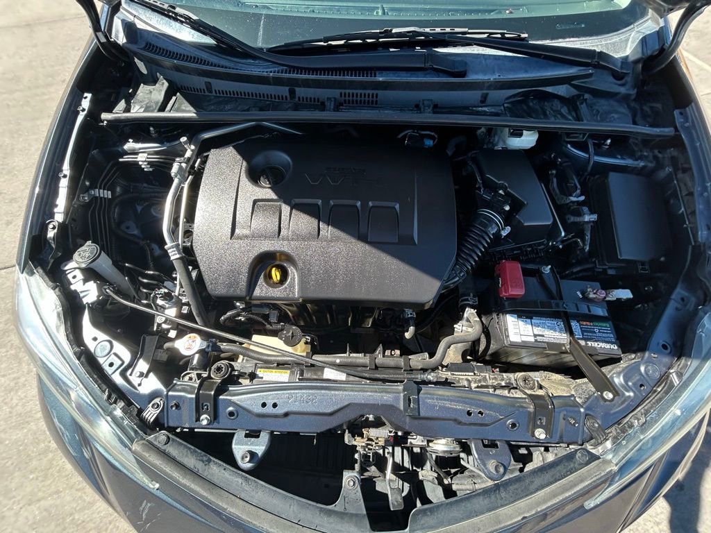 Used 2018 Toyota Corolla SE image 31