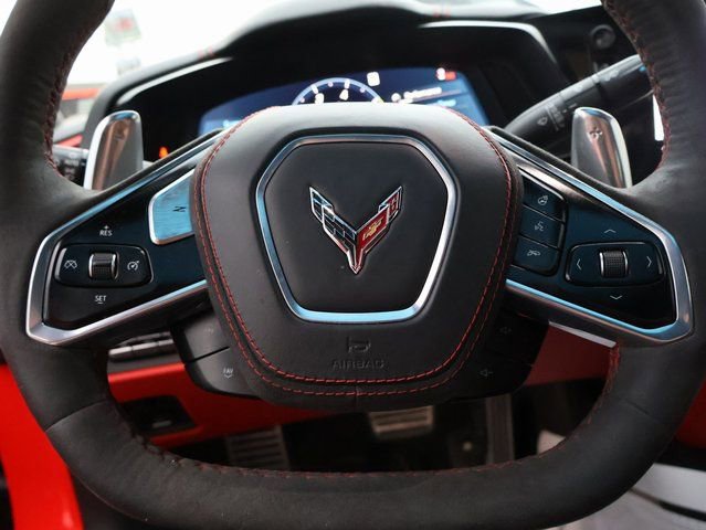 Used 2021 Chevrolet Corvette Stingray Premium Cpe w/ Z51 Performance Package image 29