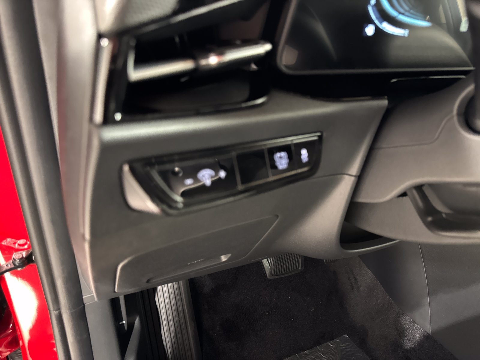 New 2026 Kia Niro FWD image 14