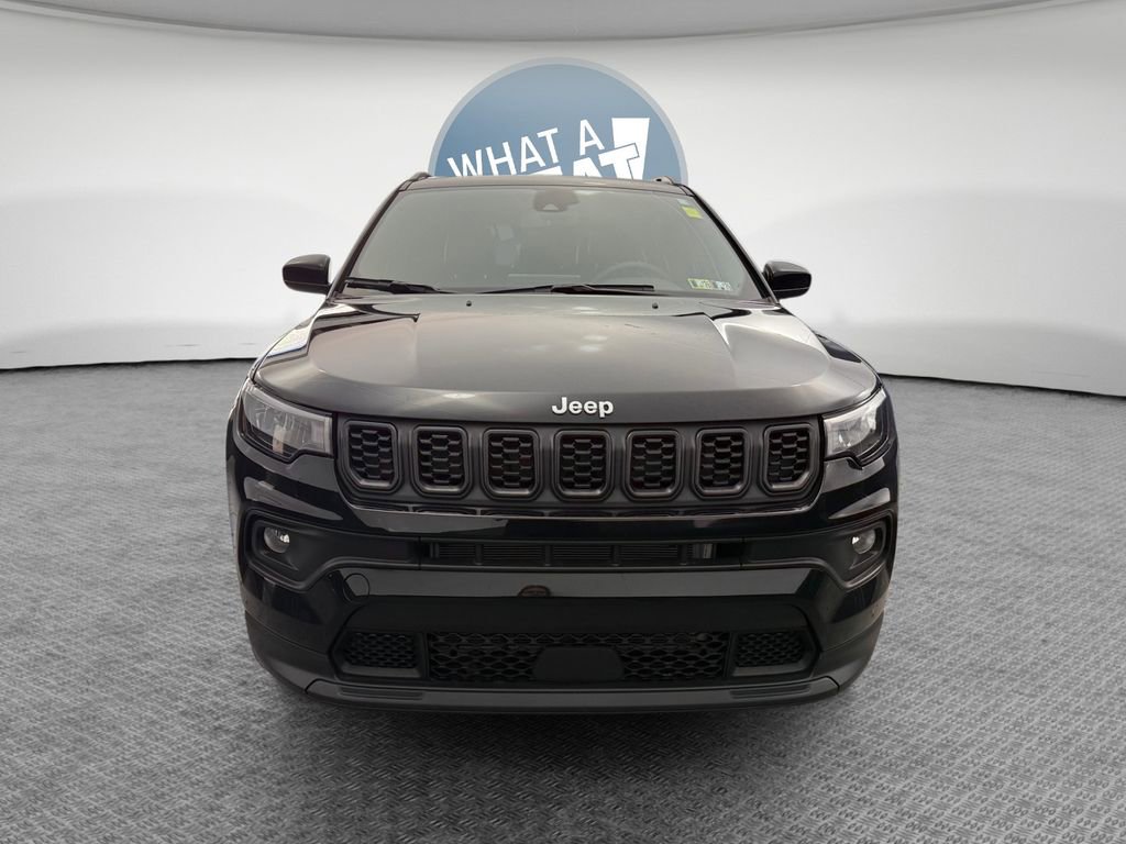 Used 2024 Jeep Compass Latitude image 9