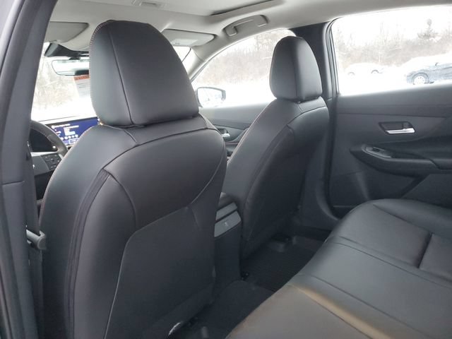 New 2026 Nissan Sentra SR w/ SR Premium Package FWD image 30