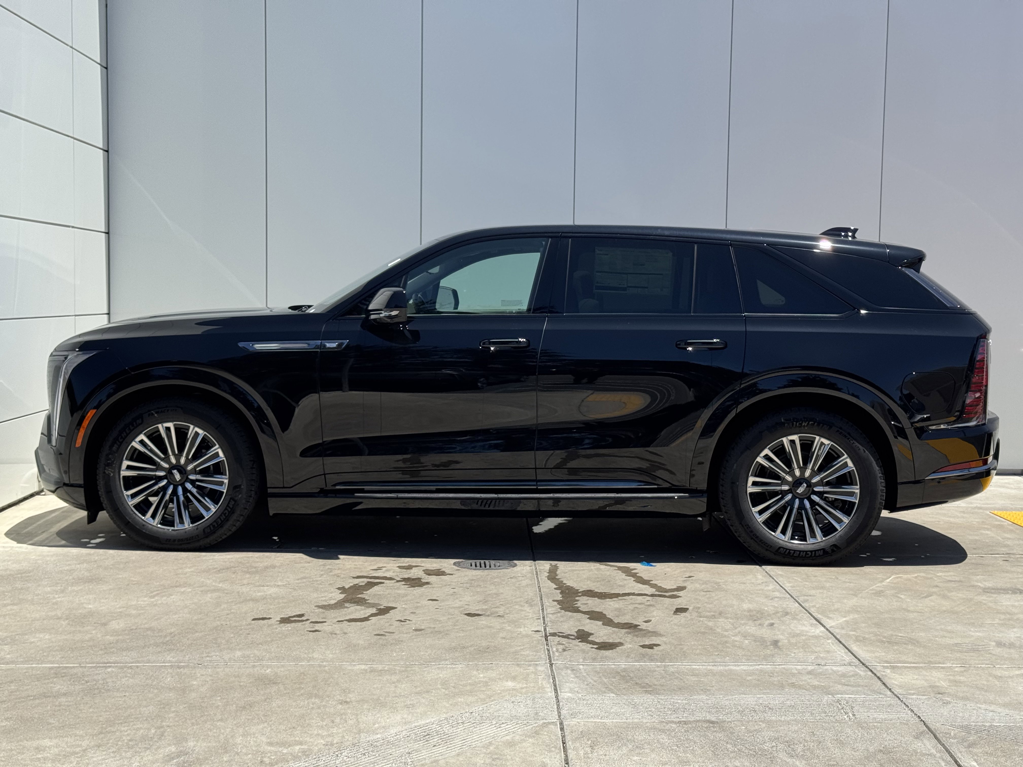 New 2026 Cadillac Escalade IQ Sport 1 w/ LPO, Floor Liner Package image 4