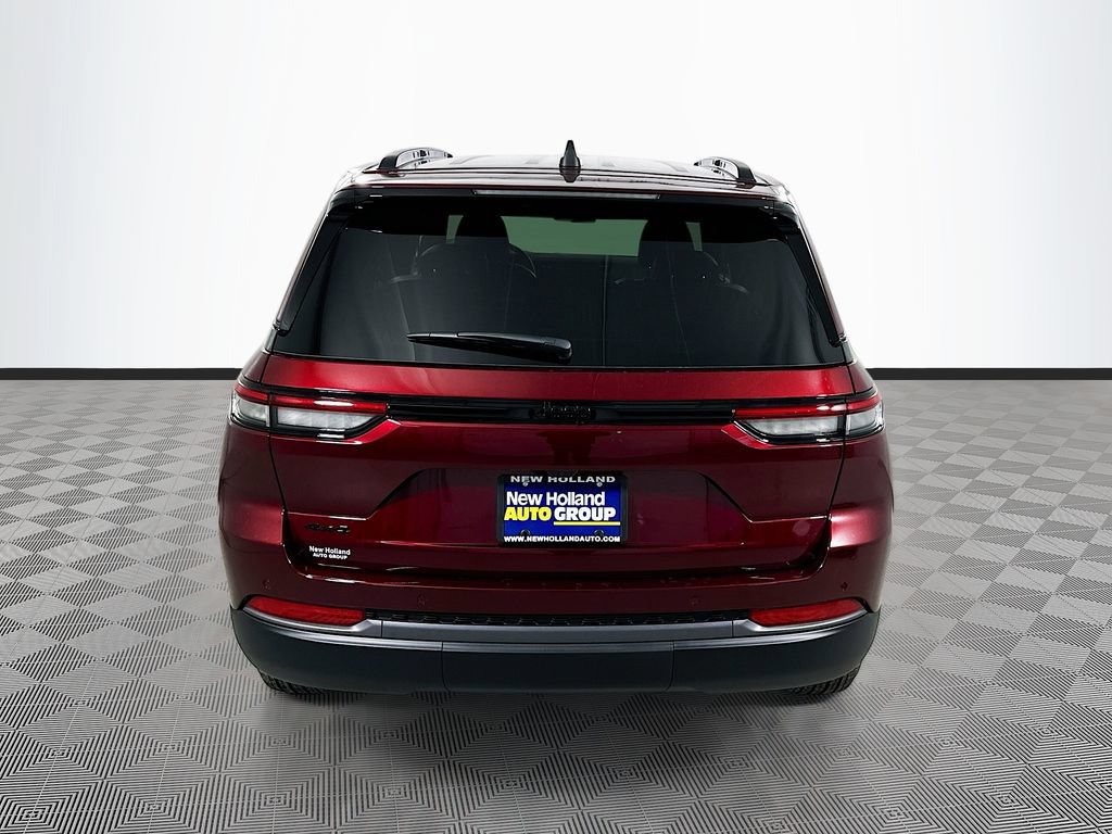New 2026 Jeep Grand Cherokee Altitude AWD/4WD image 5
