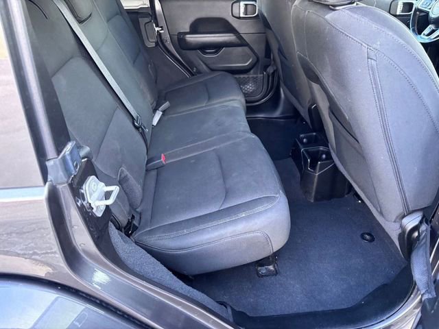 Used 2021 Jeep Wrangler Unlimited Sahara w/ Uconnect 4C Nav & Sound Group image 28