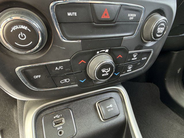 Used 2020 Jeep Compass Latitude image 16