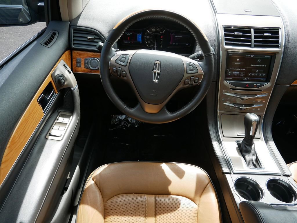 Used 2015 Lincoln MKX AWD w/ Equipment Group 101A image 12