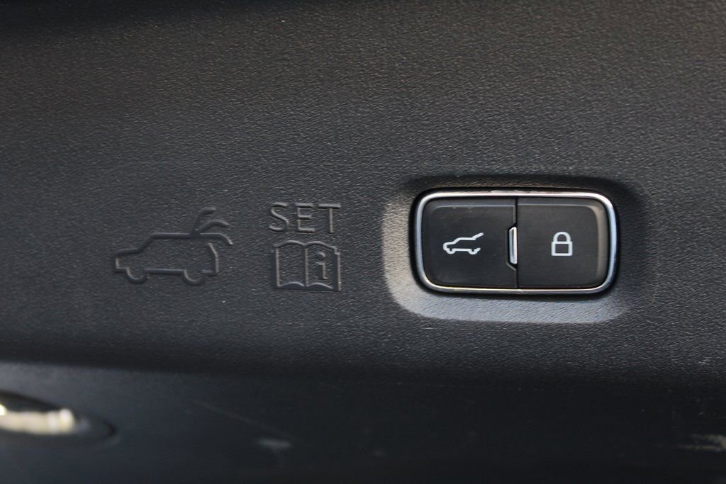 Used 2025 Ford Expedition Max Active image 18