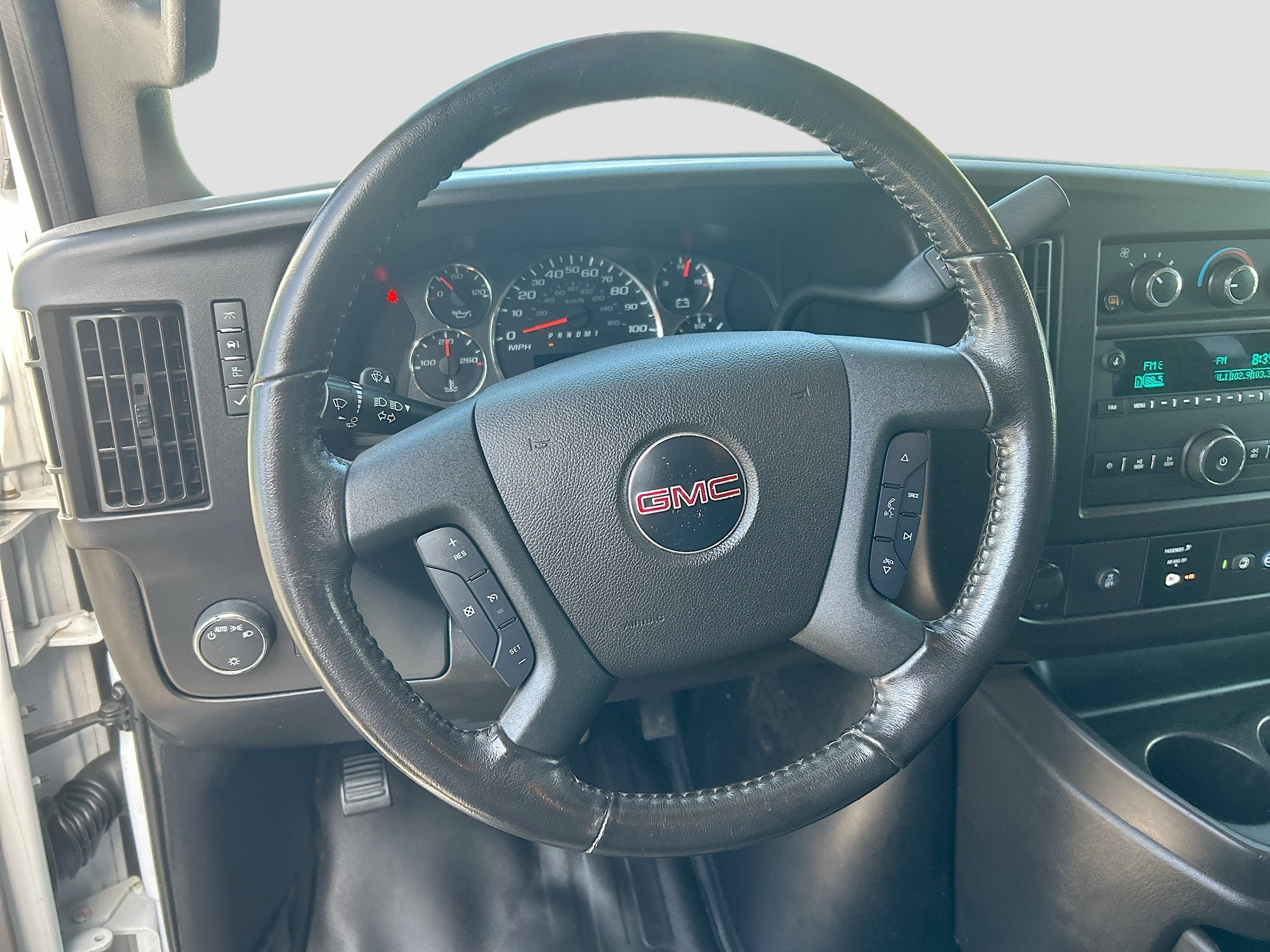 Used 2021 GMC Savana 2500 w/ Driver Convenience Package RWD image 11