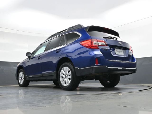 Used 2015 Subaru Outback 2.5i Premium image 32