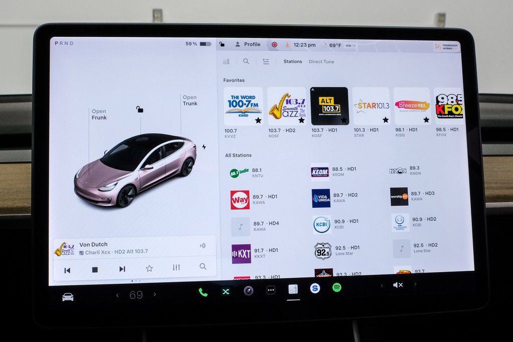 Used 2020 Tesla Model 3 Long Range image 23