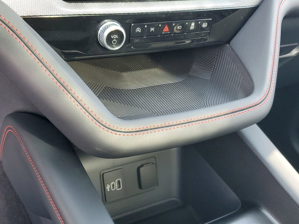 New 2026 Ford Explorer ST-Line w/ ST-Line Street Pack image 22