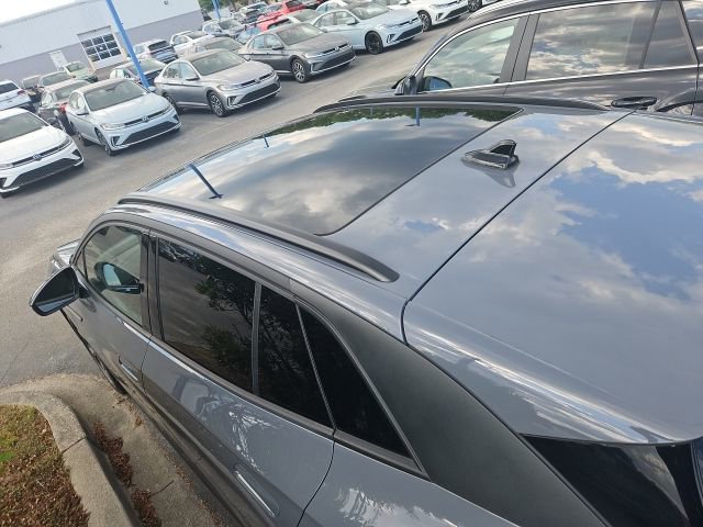 Used 2023 Volkswagen ID.4 Pro S image 8