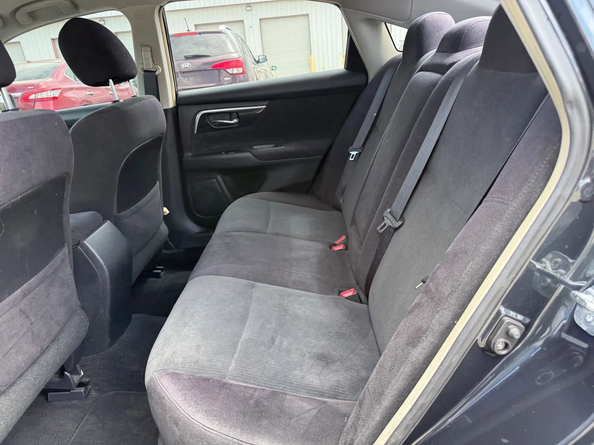 Used 2013 Nissan Altima 2.5 S FWD image 21