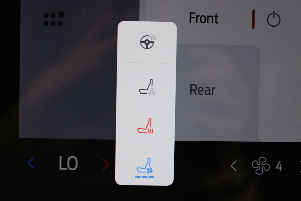 Used 2025 Ford Explorer ST image 51