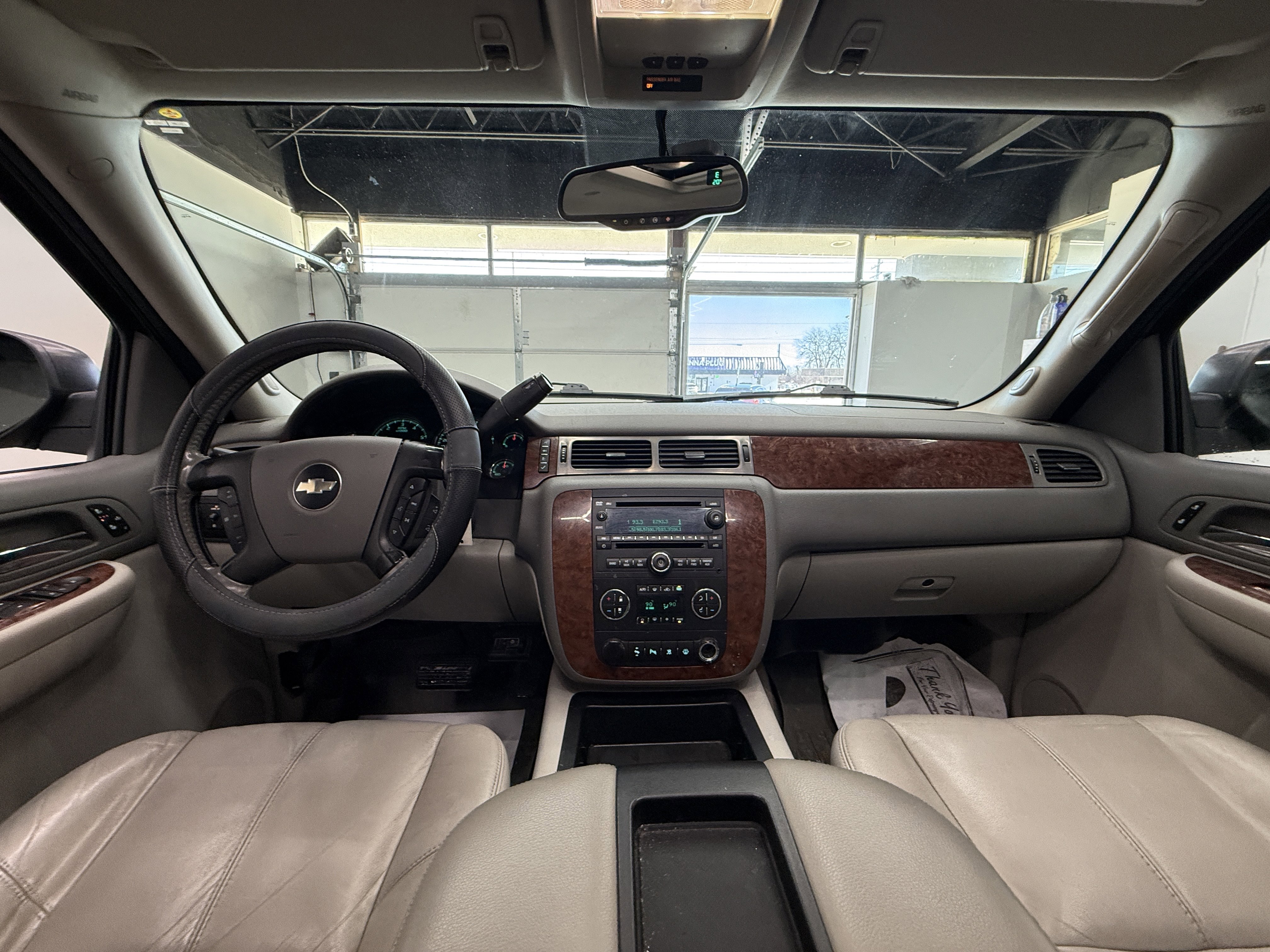 Used 2008 Chevrolet Suburban LT w/ LT Preferred Equipment Group image 13