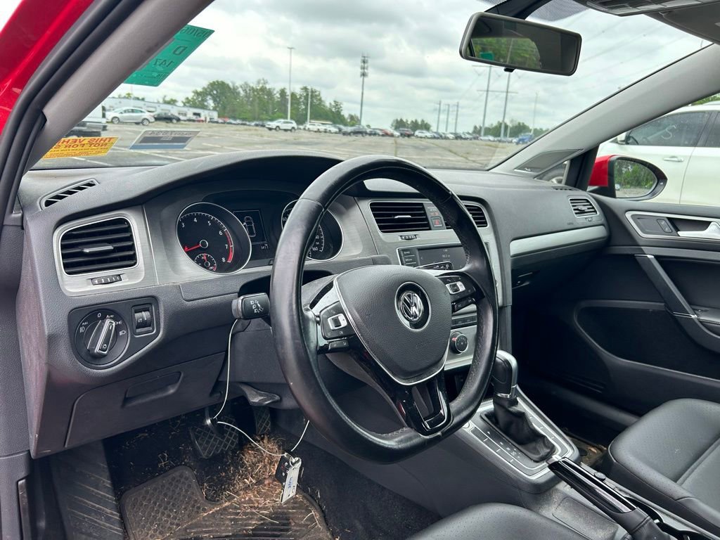 Used 2016 Volkswagen Golf SE FWD image 8