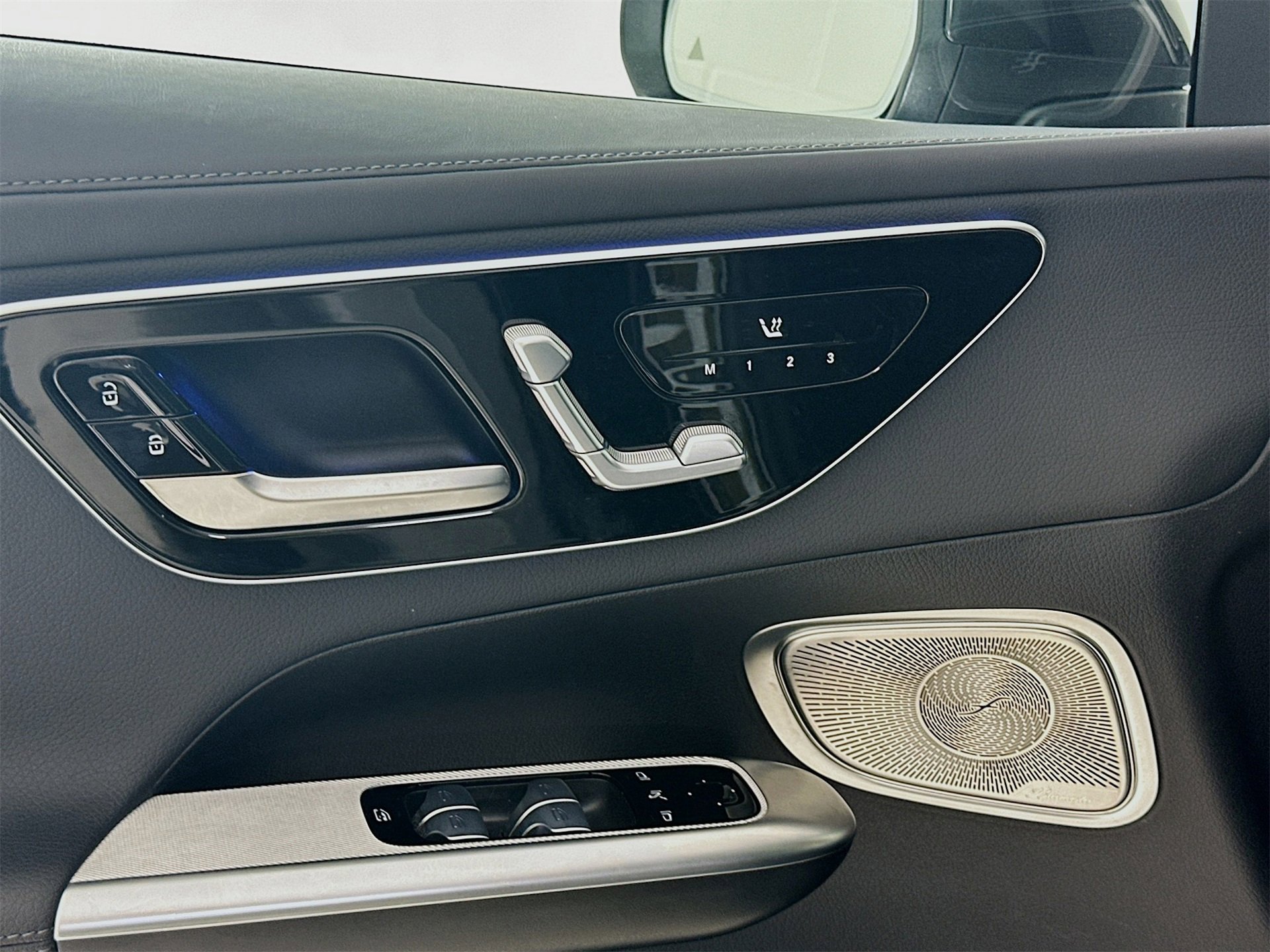 Certified 2024 Mercedes-Benz GLC 300 4MATIC image 19