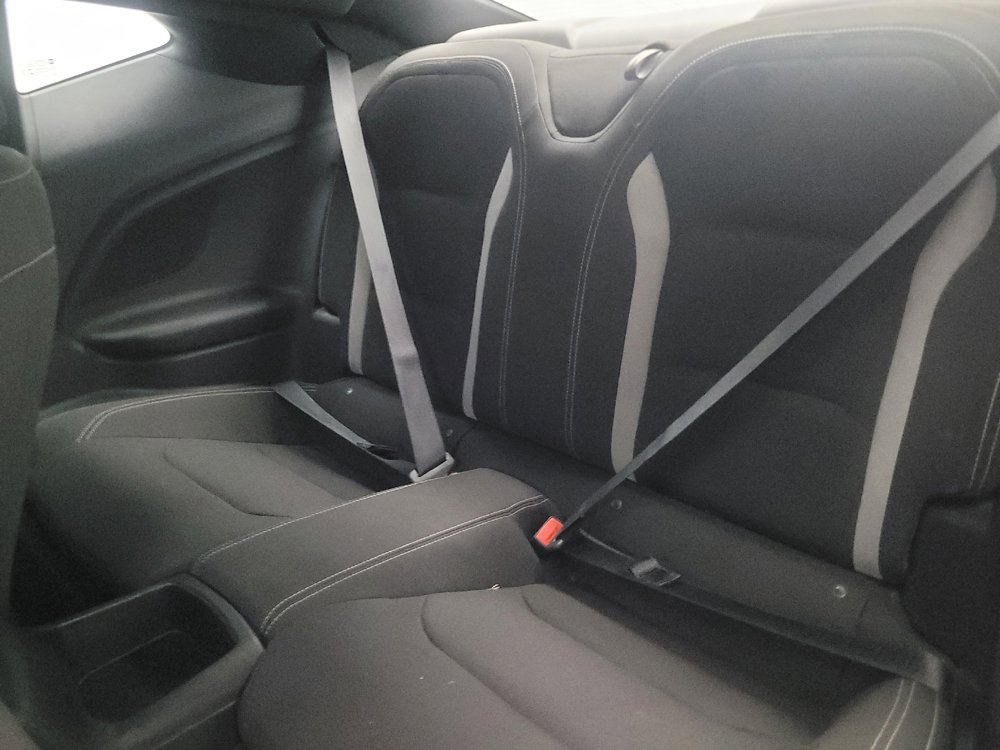 Used 2021 Chevrolet Camaro LT w/ Technology Package RWD image 18