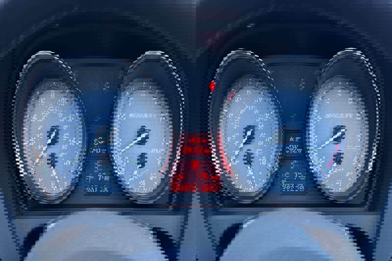 Used 2015 BMW Z4 sDrive35is image 26