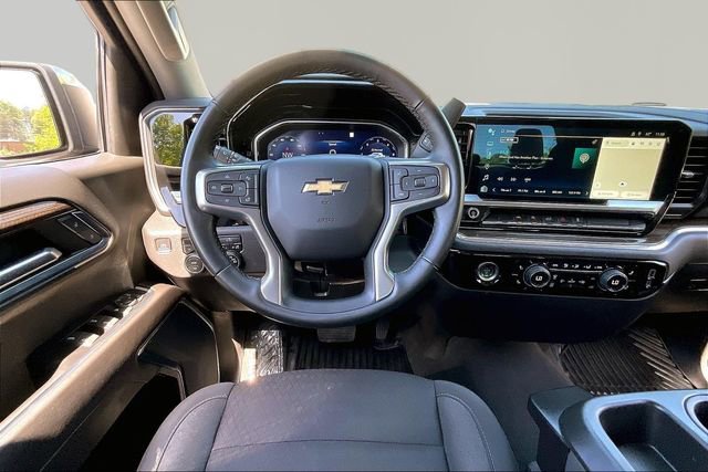 Used 2023 Chevrolet Silverado 1500 LT image 8