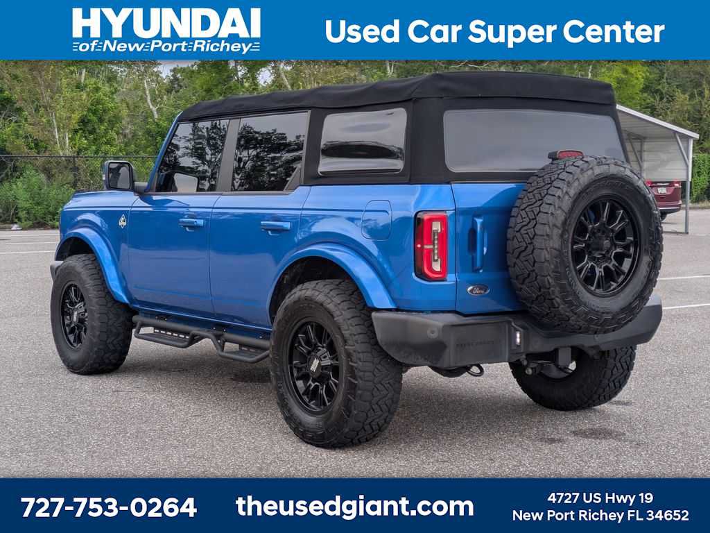 Used 2022 Ford Bronco Outer Banks AWD/4WD image 3