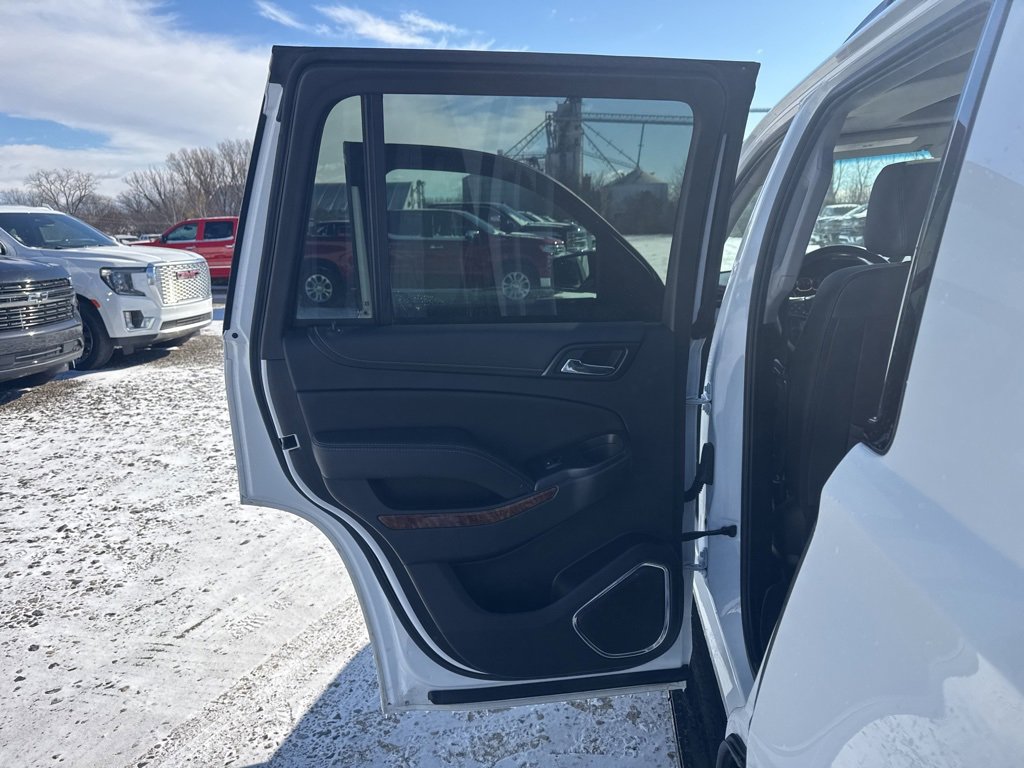 Used 2018 Chevrolet Tahoe Premier image 23
