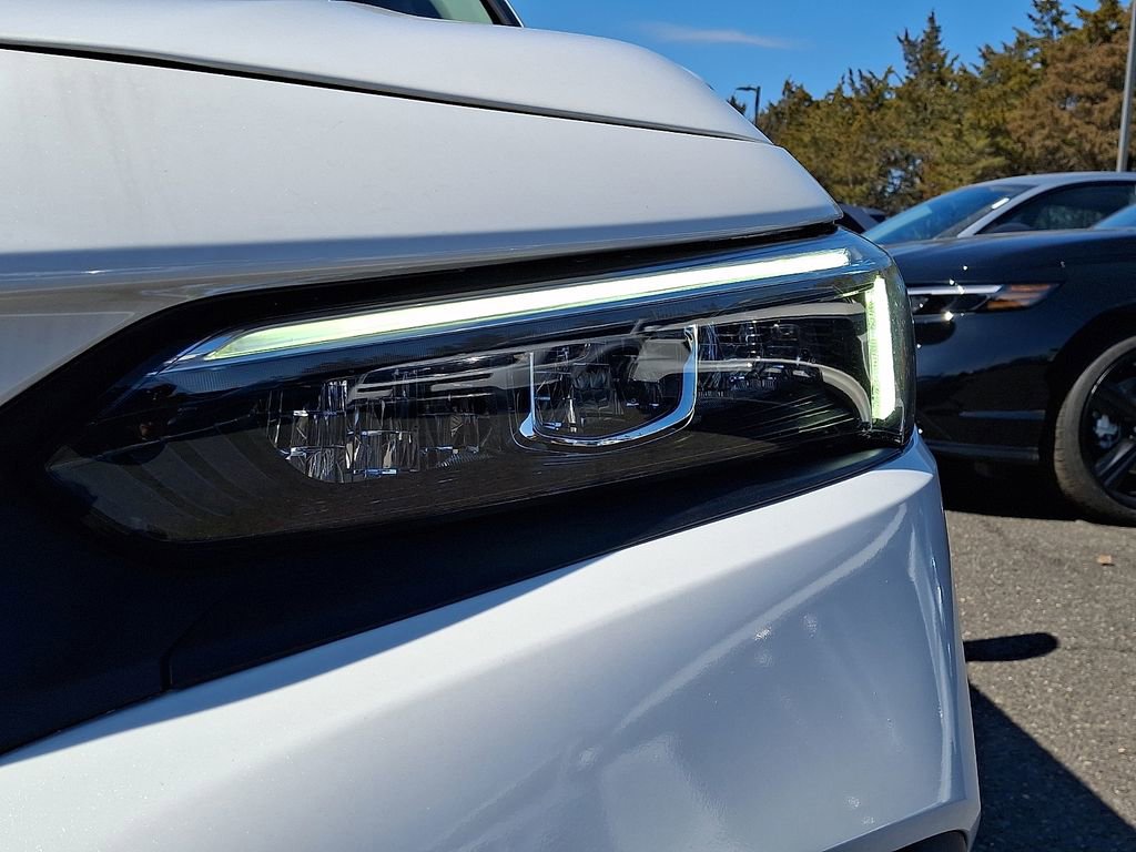 Used 2024 Honda Civic EX image 9
