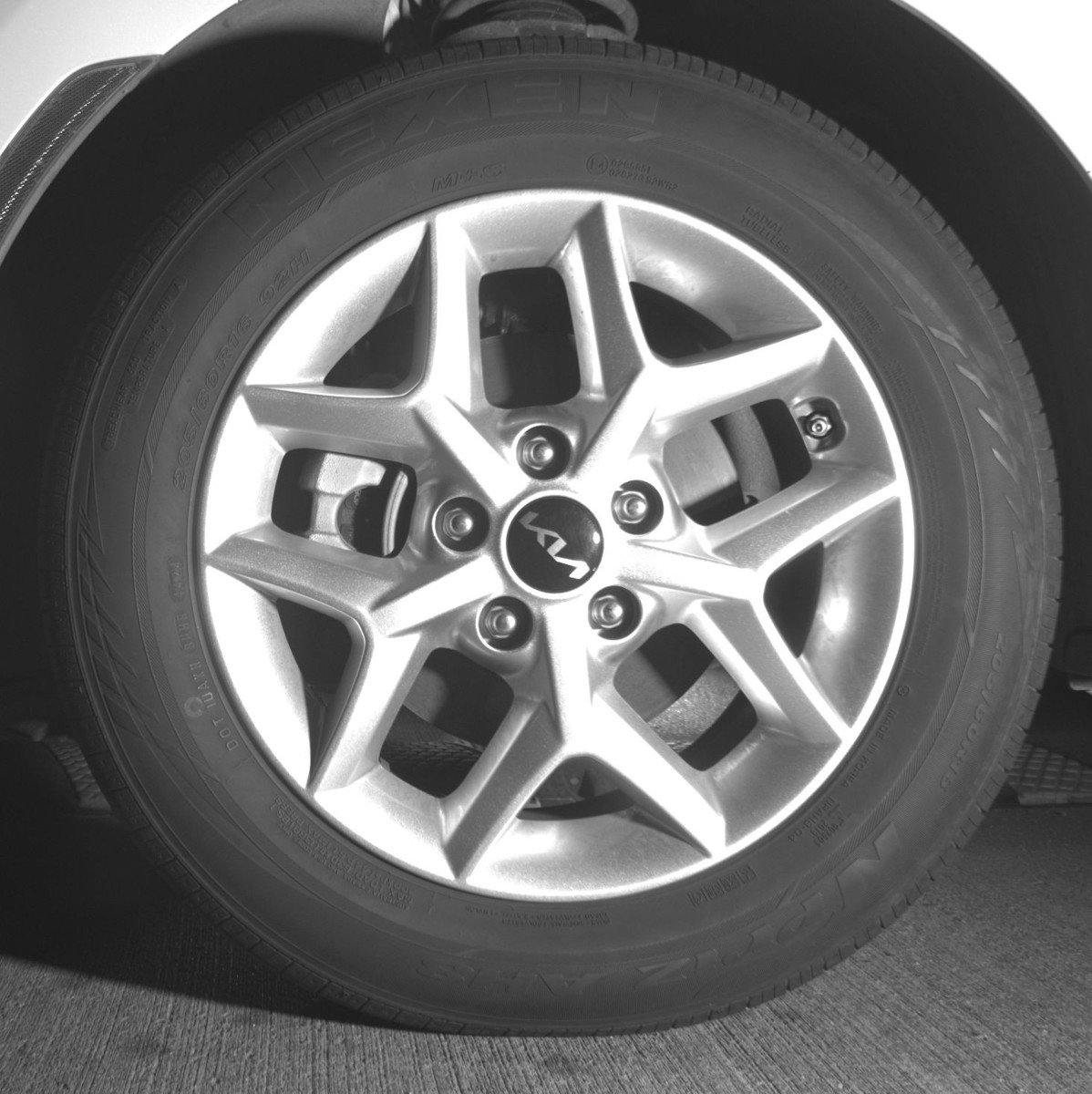 Used 2025 Kia Soul LX w/ LX Technology Package FWD image 12