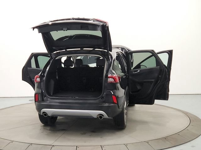 Used 2025 Ford Escape Platinum image 14