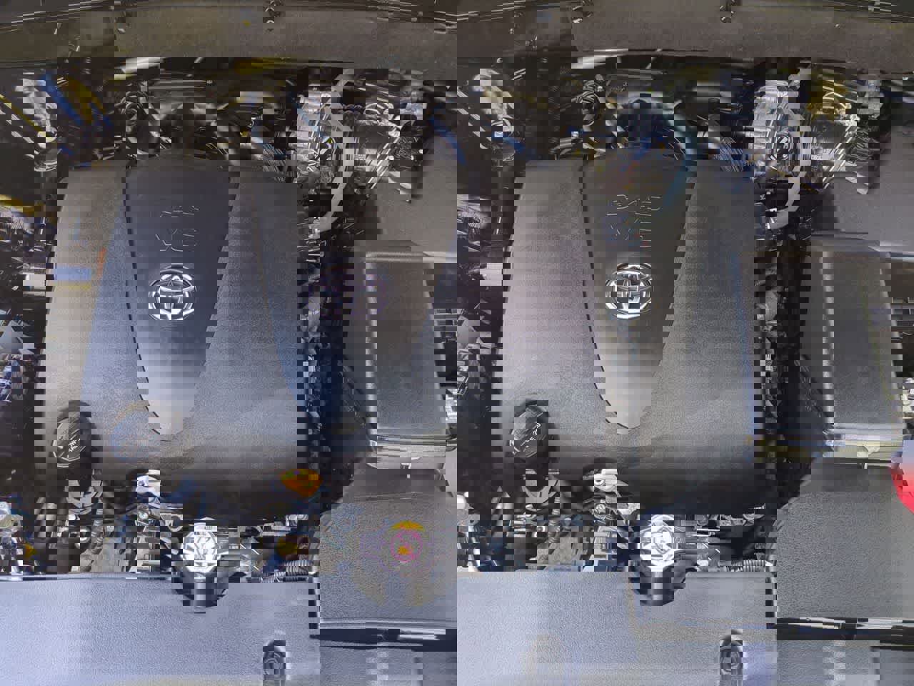 Used 2019 Toyota Highlander Limited image 15