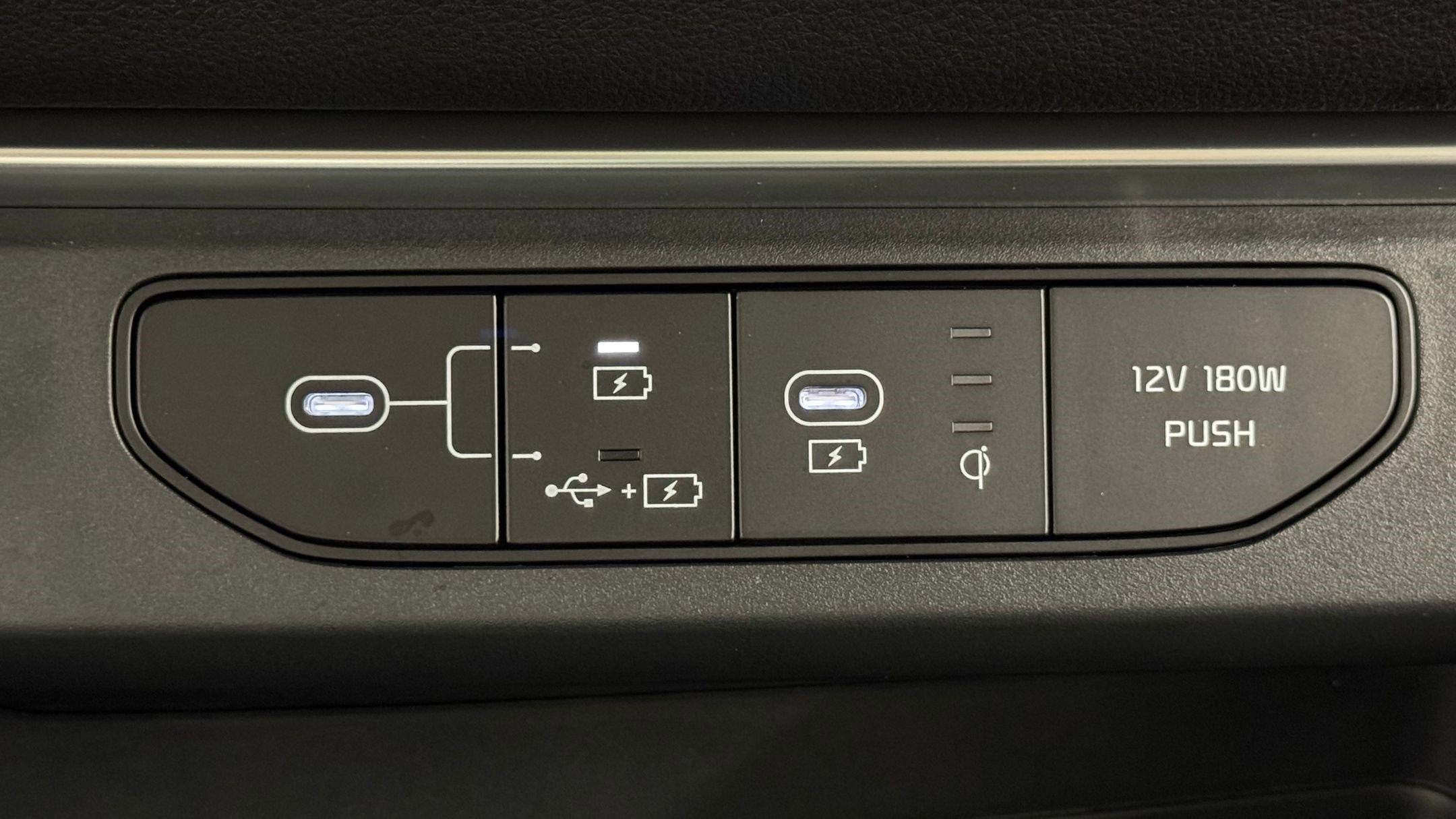 Used 2026 Kia Carnival SX Prestige image 41