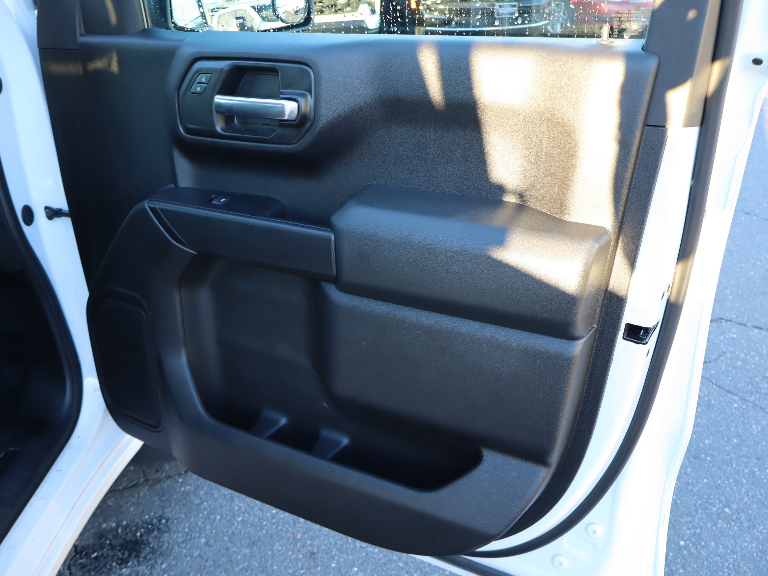 Used 2025 Chevrolet Silverado 1500 W/T w/ WT Value Package AWD/4WD image 33