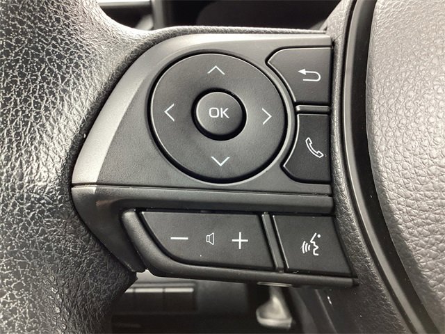 Used 2021 Toyota Corolla LE image 17