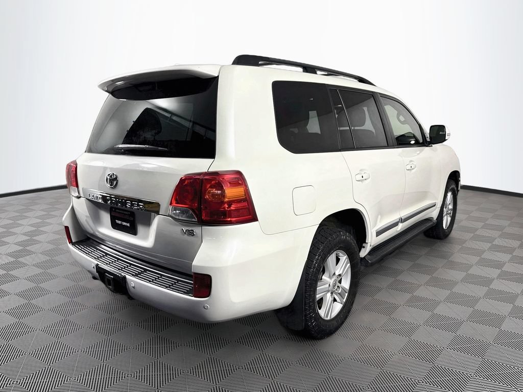Used 2013 Toyota Land Cruiser AWD/4WD image 5