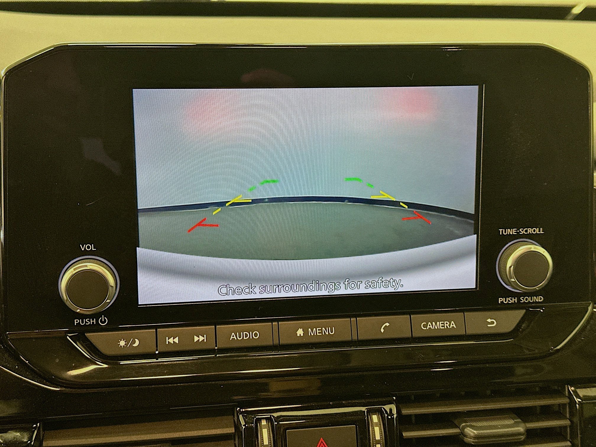 Used 2024 Nissan Pathfinder SV image 23