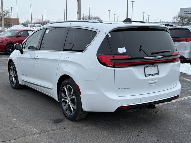 New 2026 Chrysler Pacifica Pinnacle image 5