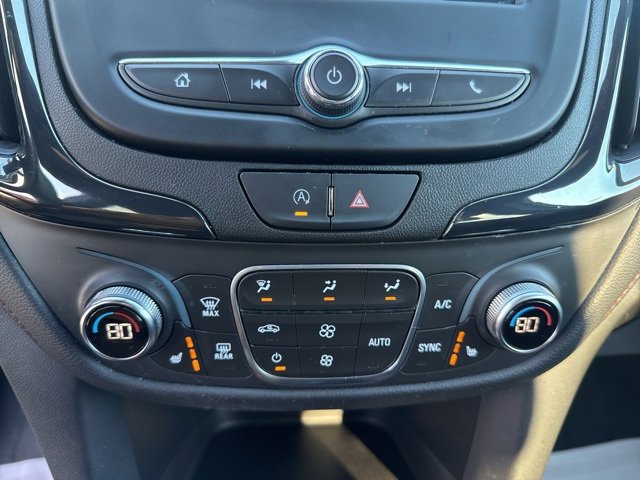 Used 2022 Chevrolet Equinox RS w/ LPO, Floor Liner Package image 16