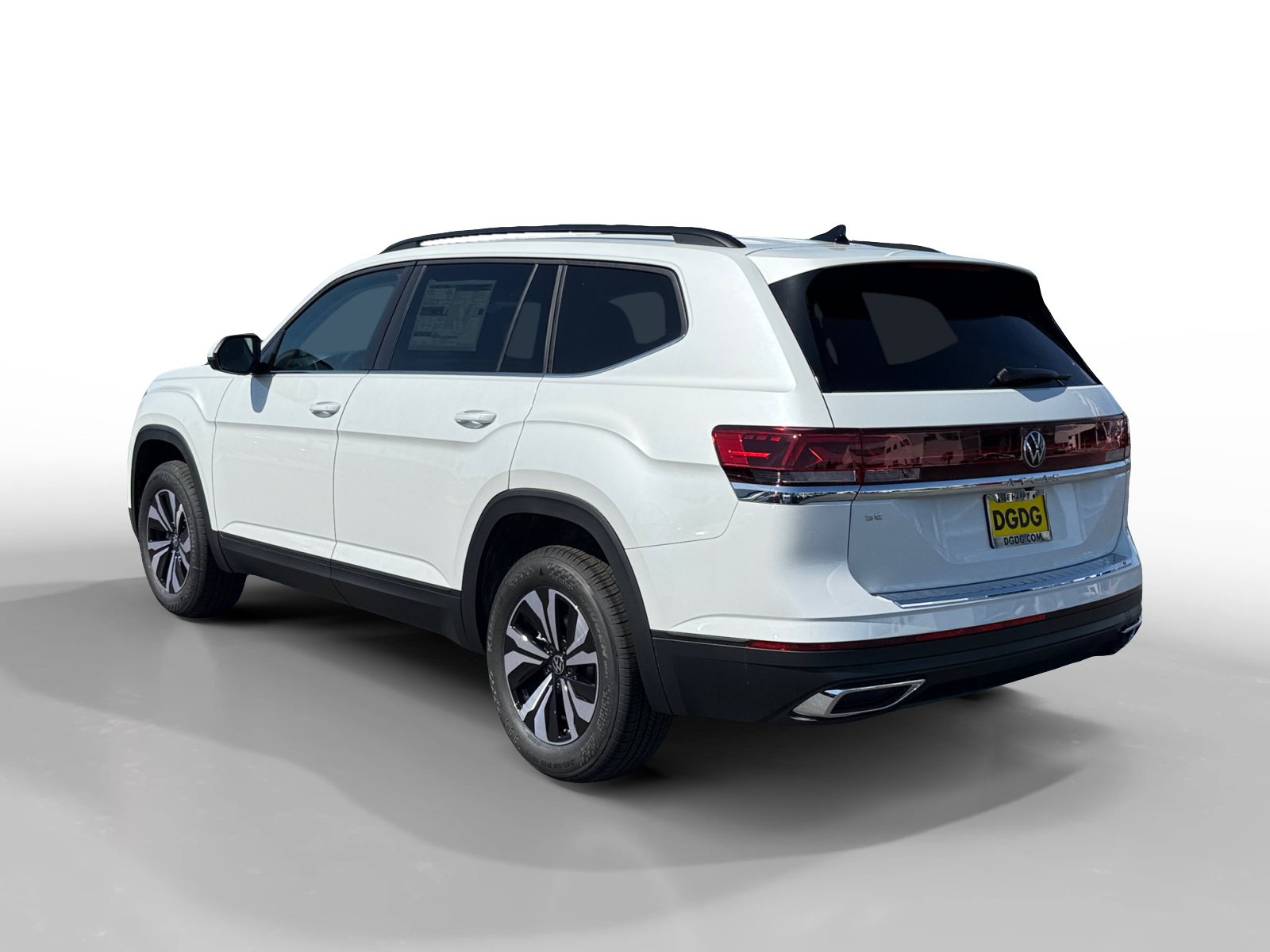 New 2026 Volkswagen Atlas SE FWD image 3