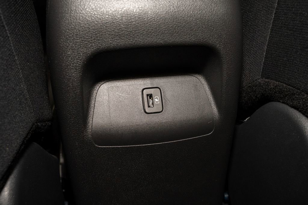 Used 2024 Nissan Sentra SV image 7