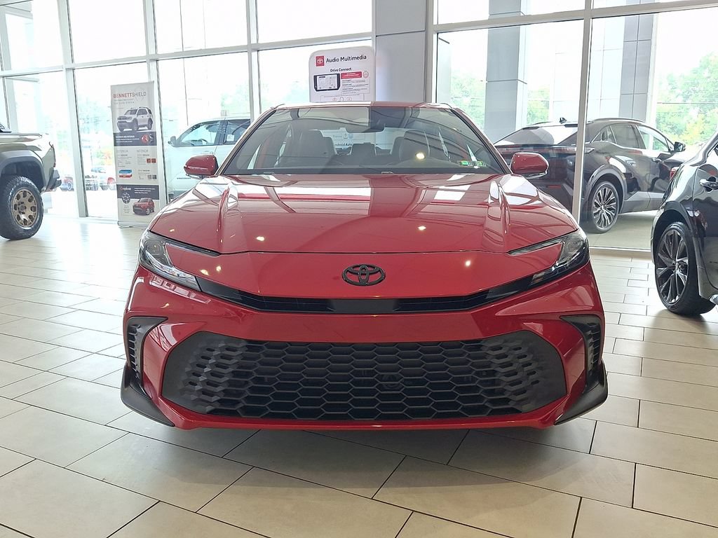 New 2026 Toyota Camry SE w/ Convenience Package FWD image 2