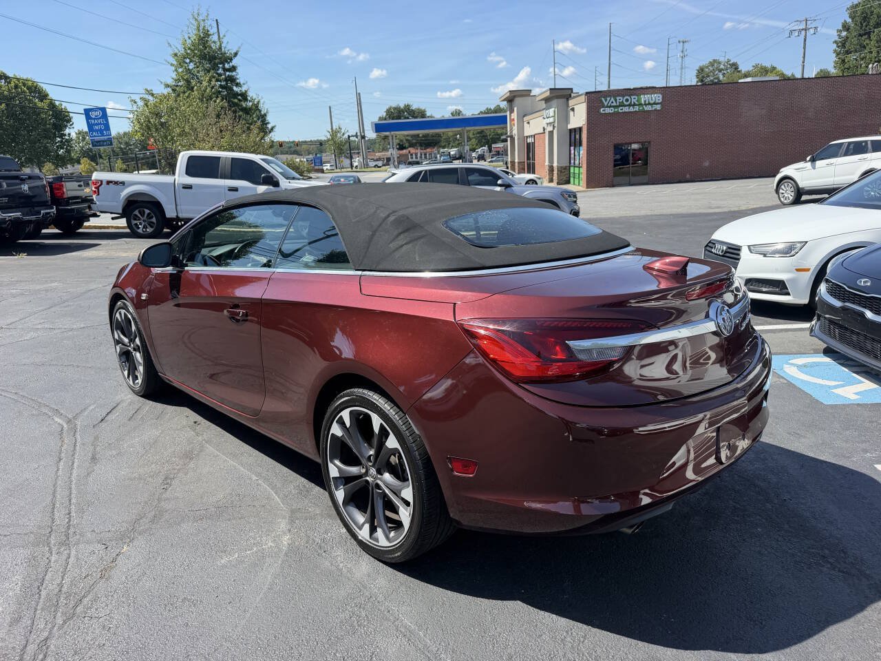 Used 2019 Buick Cascada Premium FWD image 2