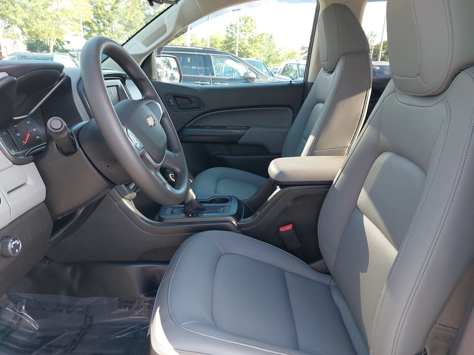 Used 2022 Chevrolet Colorado W/T w/ WT Convenience Package RWD image 14
