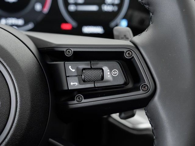 Certified 2025 Porsche Cayenne image 15