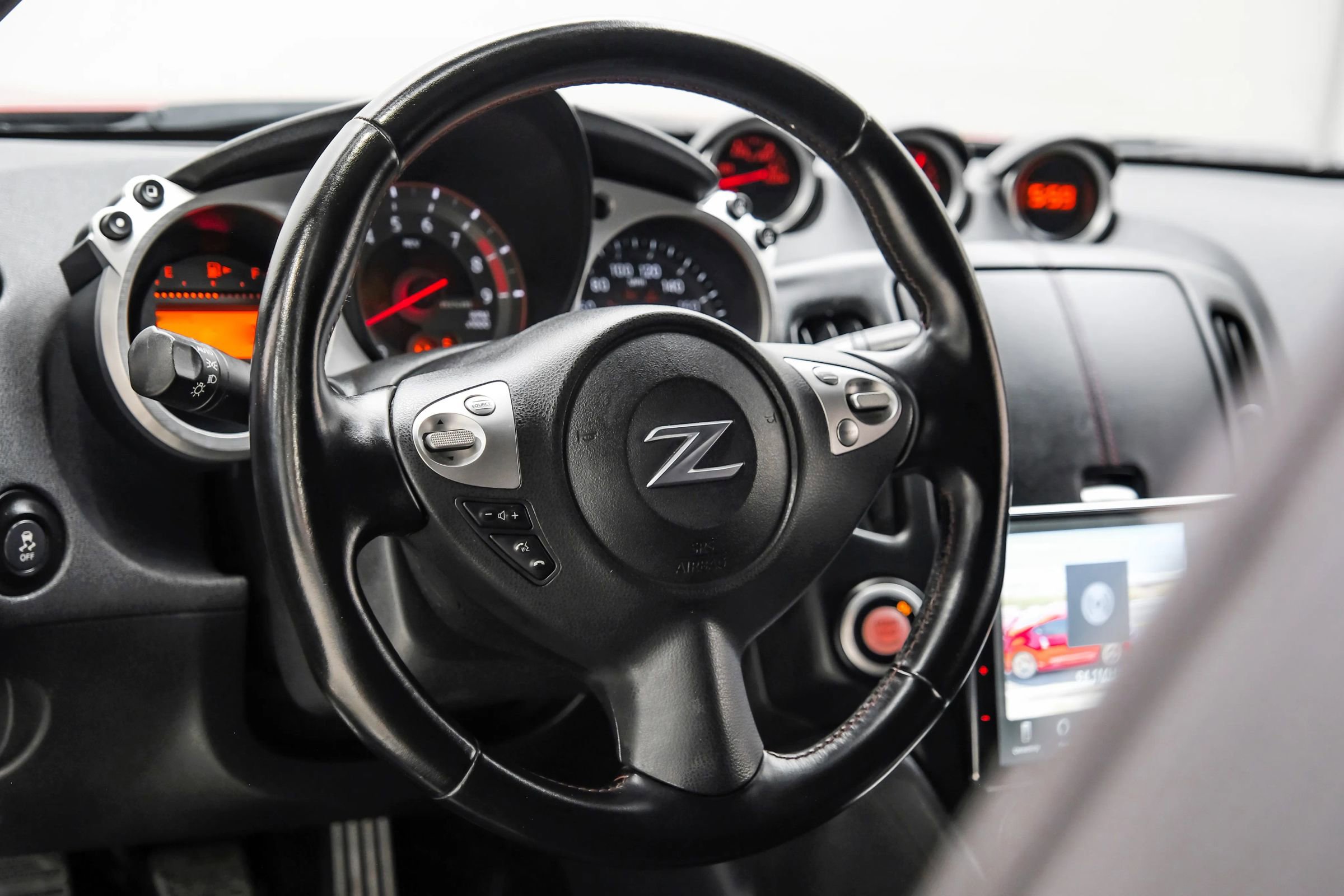 Used 2013 Nissan 370Z NISMO w/ Bose Pkg image 15