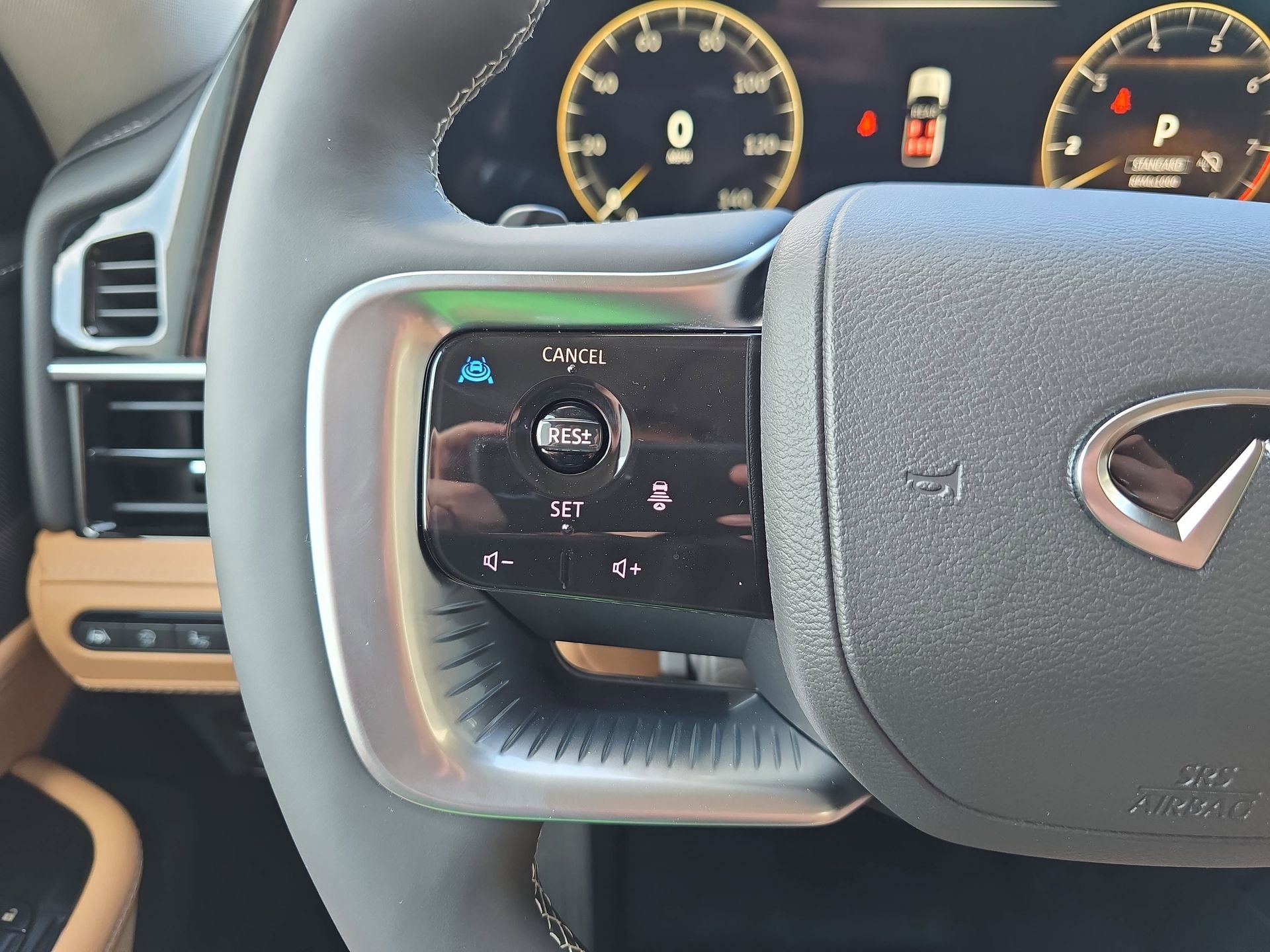 New 2026 INFINITI QX80 Luxe AWD/4WD image 17