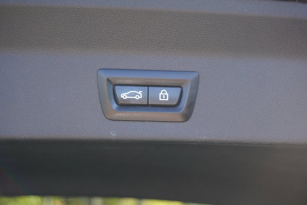 Used 2021 BMW X3 M40i w/ Executive Package image 23