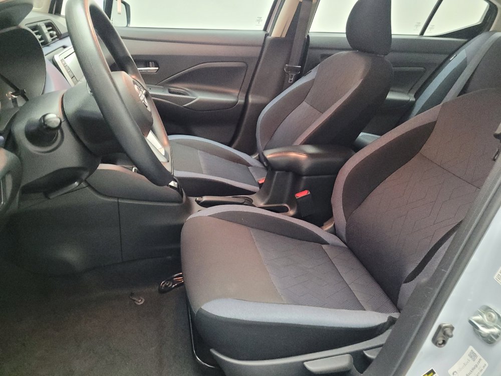 Used 2024 Nissan Versa SV w/ Trunk Package FWD image 17