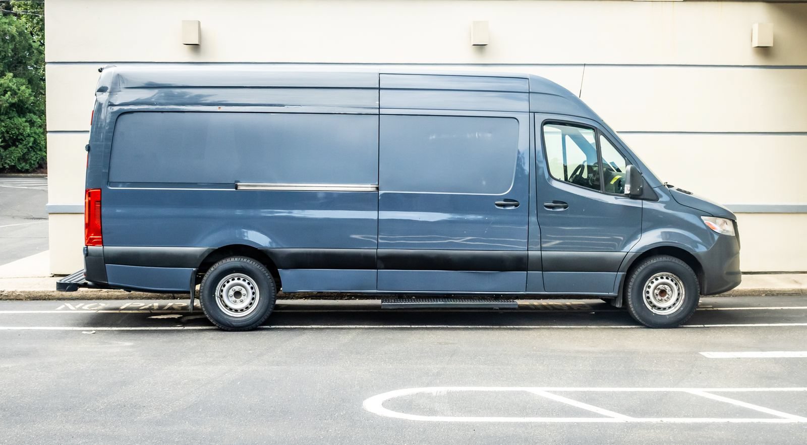 Used 2019 Mercedes-Benz Sprinter 170 image 9