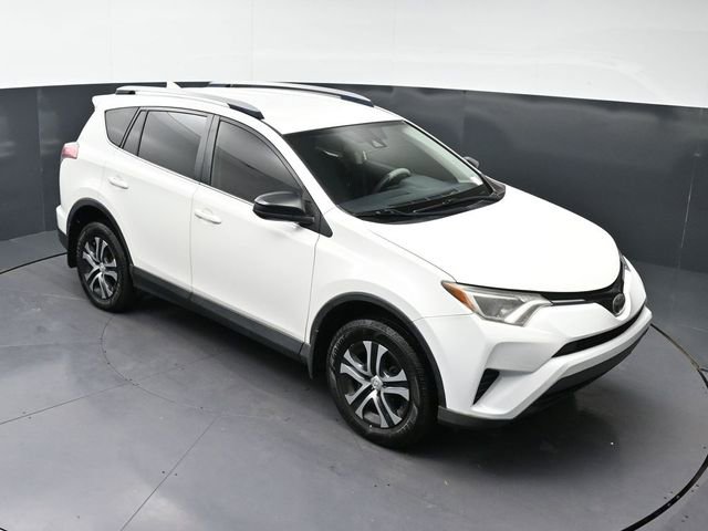 Used 2017 Toyota RAV4 LE image 22