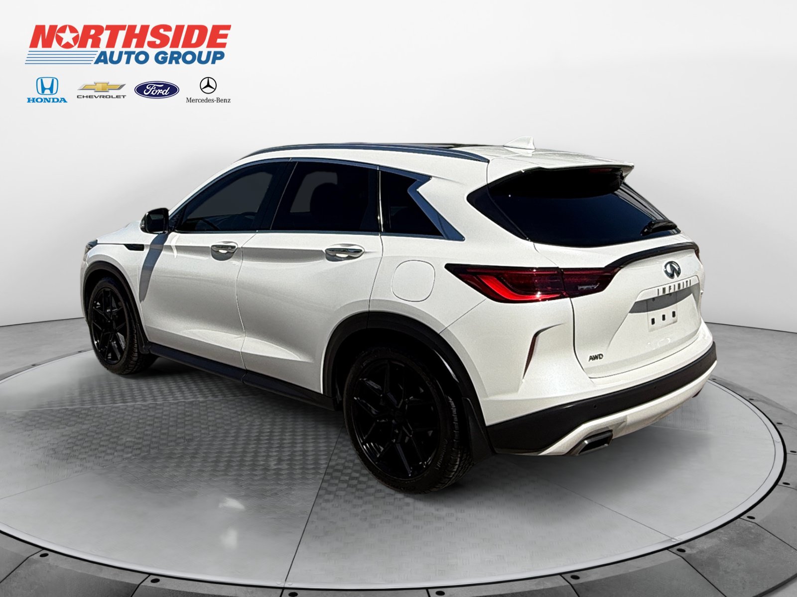 Used 2022 INFINITI QX50 Luxe w/ Appearance Package AWD/4WD image 5